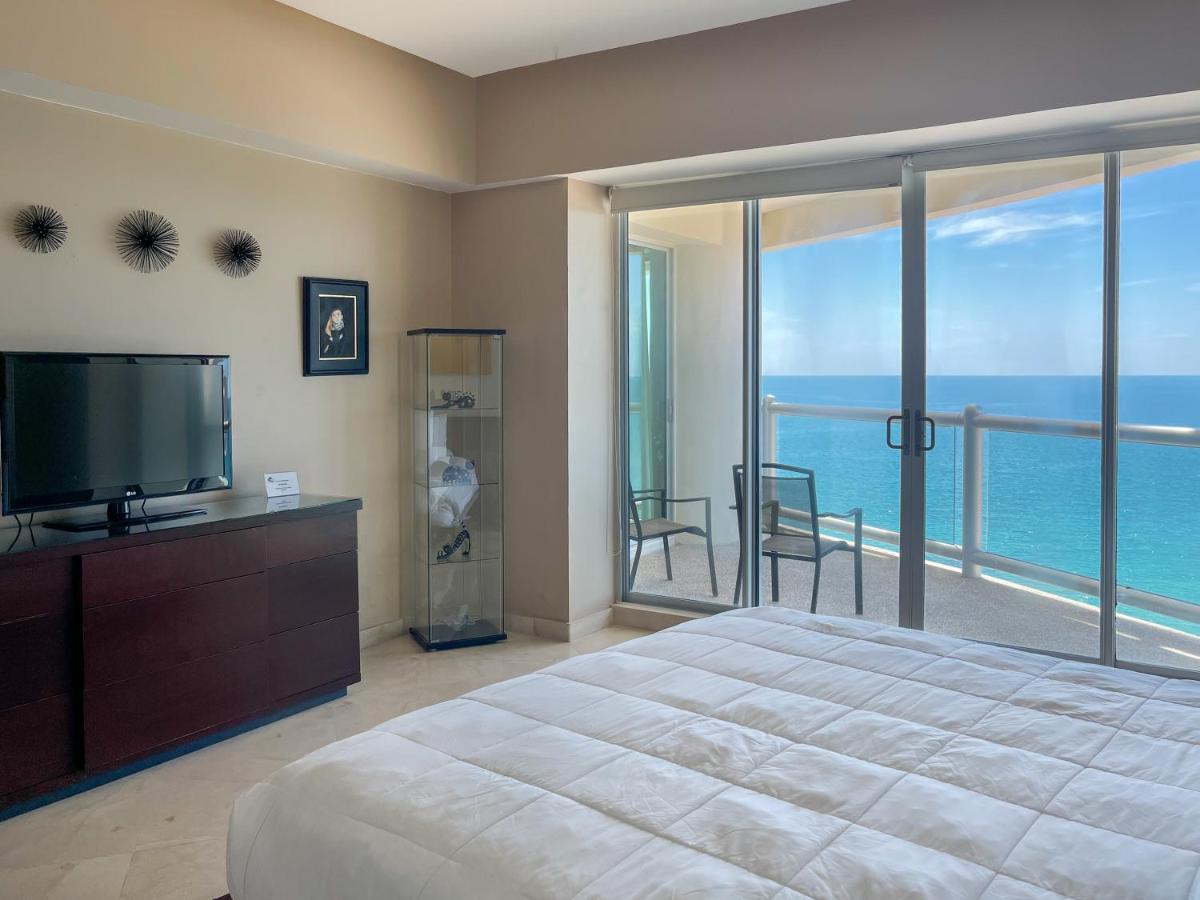Luxurious Ocean Front Condo Puerto Penasco Exterior photo