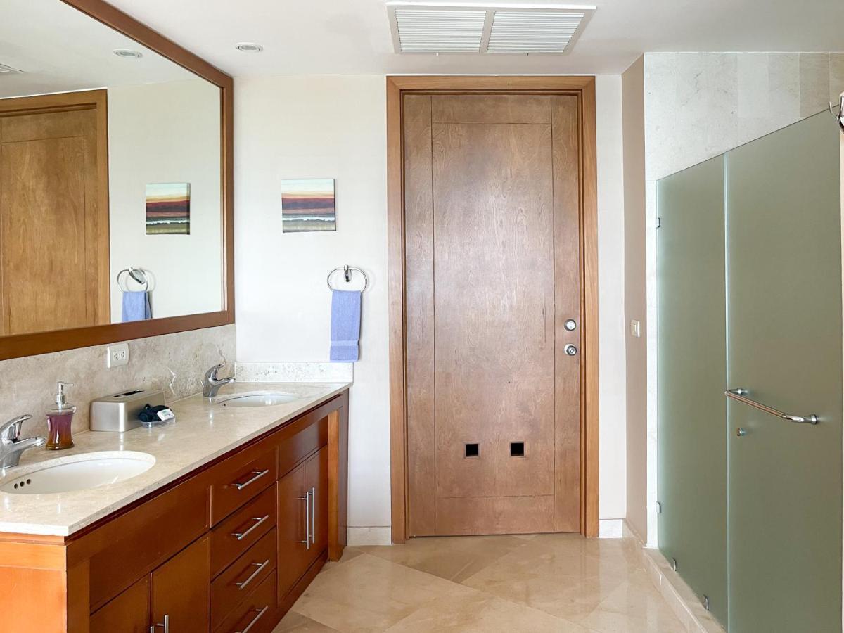 Luxurious Ocean Front Condo Puerto Penasco Exterior photo